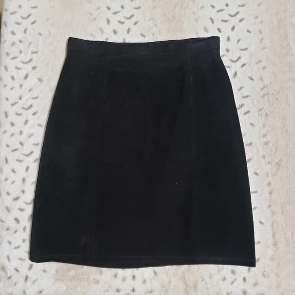 Phoenix USA Black Suede Skirt Size 4 VTG Frontier Collection 100% Authentic - Picture 1 of 5